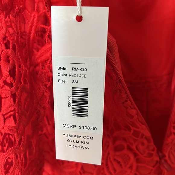 NWT Yumi Kim Red Lace Romper - Picture 5 of 8
